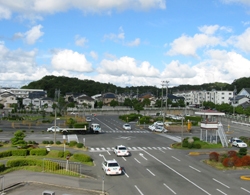 上地自動車学校